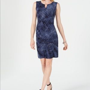 JM COLLECTION SEQUINED KEYHOLE DRESS